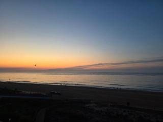 OCEANFRONT 29th St 2BR 2BA Condo Steps To Boardwalk - 6