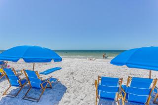 Penthouse Paradise - 8