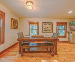 Spotted Bear Cabin - For 6 - 2