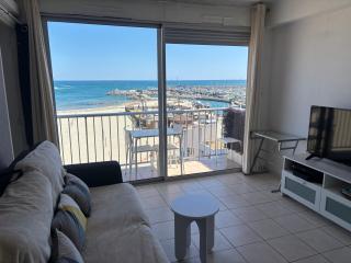 T2 Vue mer en plein cœur de Palavas Tout équipé - 9