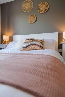 S Veranda - Near Lidl & Bus -4 Bed 6 Sleep - 3