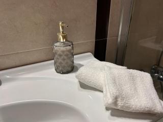 Los Boliches, modernos aptos 1 y 2 Dormitorios fantástica ubicación - 8