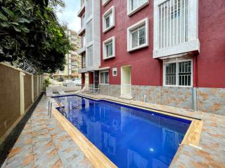 luxury 3 bedroom town view apartment with a pool - Kampala - 0