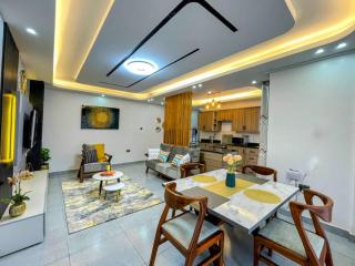 luxury 3 bedroom town view apartment with a pool - Kampala - 6