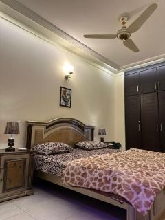 Grand luxary appartments - Lahore - 6