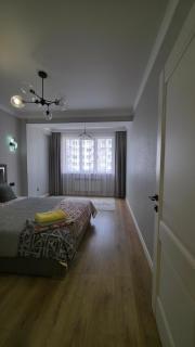 Perfect Apartment For Romantic Stays - Almaty - 0