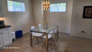 Spacious 2 BR, 3 beds, sleeps 6, kitchen, laundry - Richmond Hill - 6