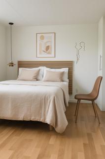 Calm Condo in villa area near nature - 0