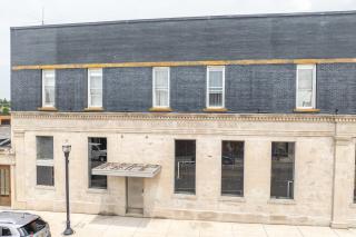 The Brick Dachshund - Chic for 9 - 2