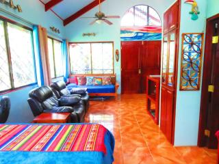 Casa Azul with Private Pool - Tropical Oasis - WiFi-AC-Bikes-Surfboards- Walk to point - 2