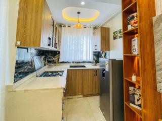 luxury hideout, spacious 1 bedroom, Naalya - Kampala - 8