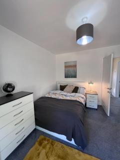 PrimeStay Rentals Home Room 1 - Manchester - 4
