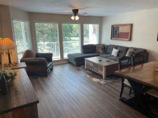 Remington River Retreat WW C201 - 3