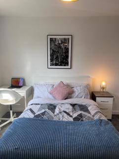 PrimeStay Rentals Home Room 1 - Manchester - 1