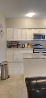 3BR Townhome Wright Dr Midland Near Little Lake - Midland - 4