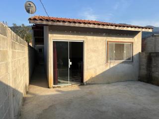 Casa Ubatwo 1,7 km praia de Maranduba Próxima à muitas outras Sapé Lagoinha Pulso Ubatuba - 1