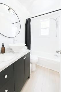 Little Gem 2 Beds AC 5 min Downtown - 6