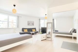 Little Gem 2 Beds AC 5 min Downtown - 2