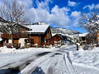 Les Chalets Des Evettes - Appartement dans une résidence avec piscine au pied des pistes MAE-3264 - Notre-Dame-de-Bellecombe - 1