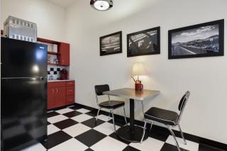 Brunswick Studio 102 - 3