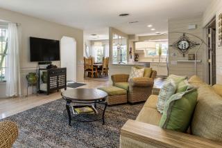 Ruth Hardy Park Oasis by ACME House Company - 5