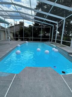 Large Pool Home with Gym - 0