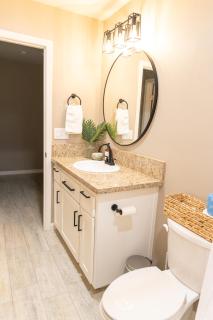 Sequoia Oasis near Downtown Exeter - Exeter - 4