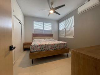 Ismael Rivera Estrella Ocean Park 3bd 2b - 2
