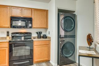 3 Mi to Talking Stick Condo with Community Perks! - 4