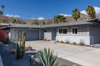 Top of the Cove by ACME House Company - 2