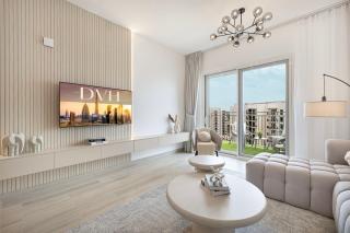 DVH Luxe Retreats 1BR Yas Island by Ferrari World and Yas Mall - Yas Island - 4