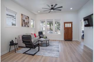 3BR3BA Urban Escape Just Minutes From Downtown - San Antonio - 5