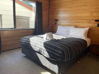 Relax in Hawai - Taupo - 1