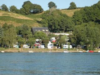 Chalet cozy pour 5 personnes avec terrasse à Salles-Curan - API-1-52-355 - 0