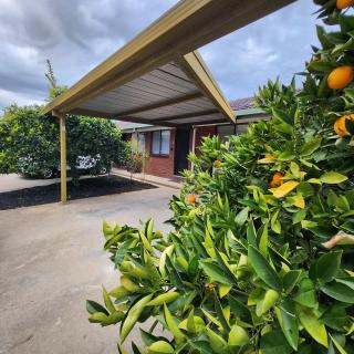 LBarza Private 1BR Serviced Apartment CBD - 8