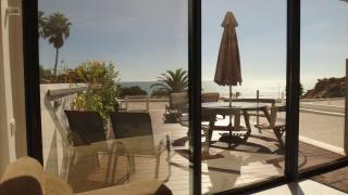 Fantastic Apartment On The Beach - 2