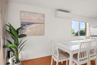 Russell Street 12, Shelly Beach - 9