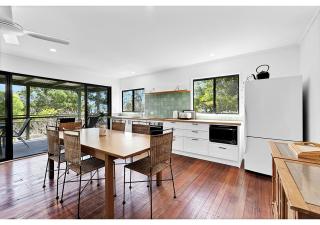 Charming Lakeside Retreat - Cootharaba - 7