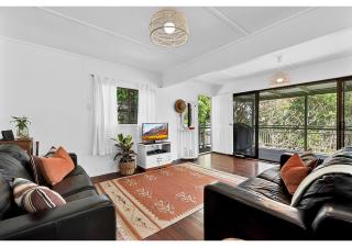 Charming Lakeside Retreat - Cootharaba - 8