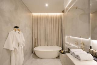 BRAND NEW! 2BR Stylish Villa Pererenan, Canggu - Munggu - 6