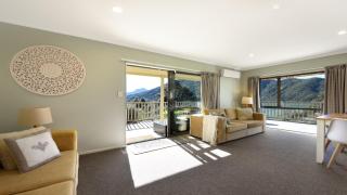 Tepuia Cottage - Havelock Holiday Home - 5