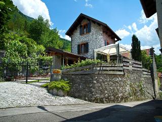 Cottage in Italy with Alpine Fireplace - 8