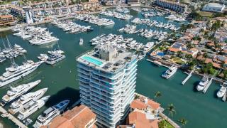 Marina Vallarta with View and Pool - 3
