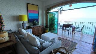Studio on the beach and beautiful sea view - 7