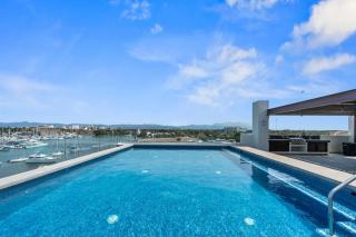 Marina view and 3 min from beach - 0