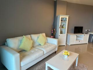 Viewlay Condo - 3