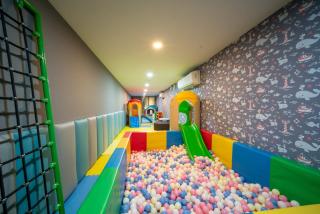 Surin Beach Serviced 3 Bedroom Sea View Apart-ment Comprehensive Facilities Resort Pool Gym Guest Choice - 4