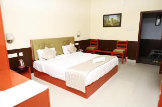 SHALOM HOME STAY valparai - 7