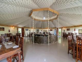 Atithi Luxury Resort - 9