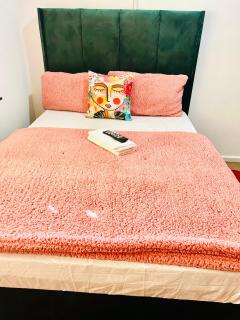 Executive Accommodation Bellville 2 - 1